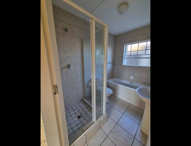 2 BEDROOM TOWNHOUSE FOR SALE IN RYNFIELD